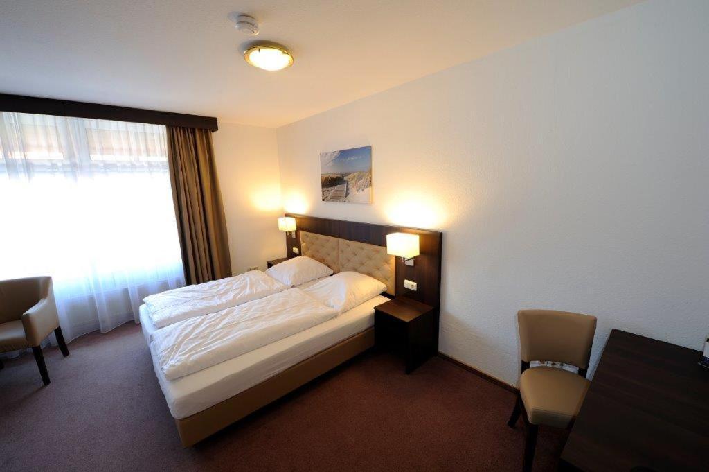 Steimbke Hotel Zur Post מראה חיצוני תמונה