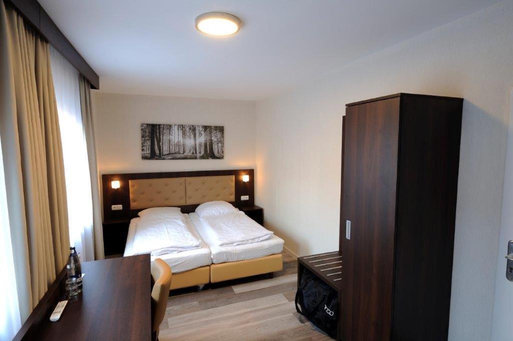 Steimbke Hotel Zur Post מראה חיצוני תמונה