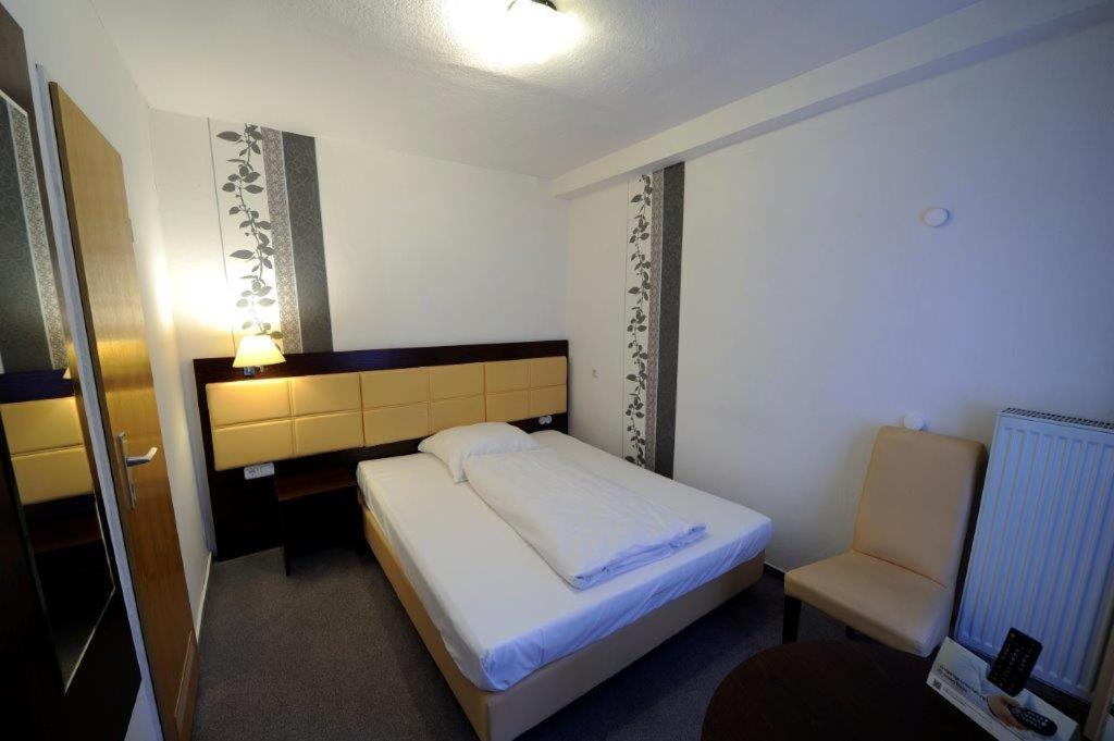 Steimbke Hotel Zur Post מראה חיצוני תמונה